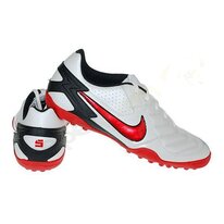 Turfy Nike T-3 CT